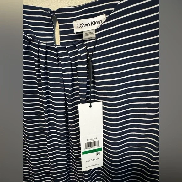 NWT-CALVIN KLEIN Sleeveless Top Size L - Picture 4 of 8